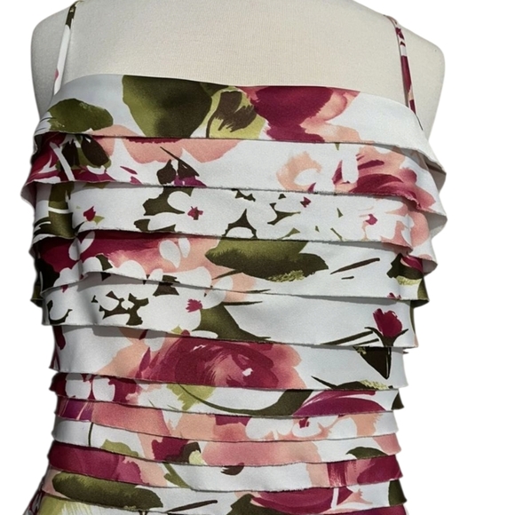 Size 16 Dressbarn Summer Floral Red Spaghetti Strap Multi Tiered Ruffled Dress - Picture 3 of 13